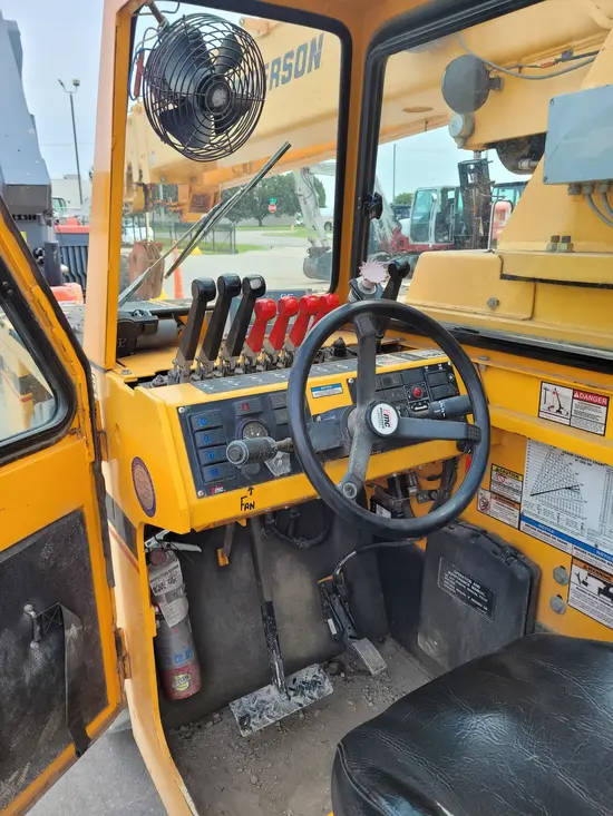 2014 Broderson IC-200-3H