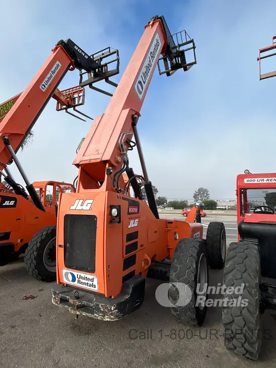 2018 SKYTRAK 6042 Forklift