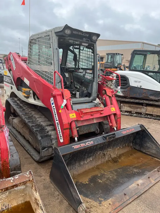 2019 Takeuchi TL12V2-CR Track Loader