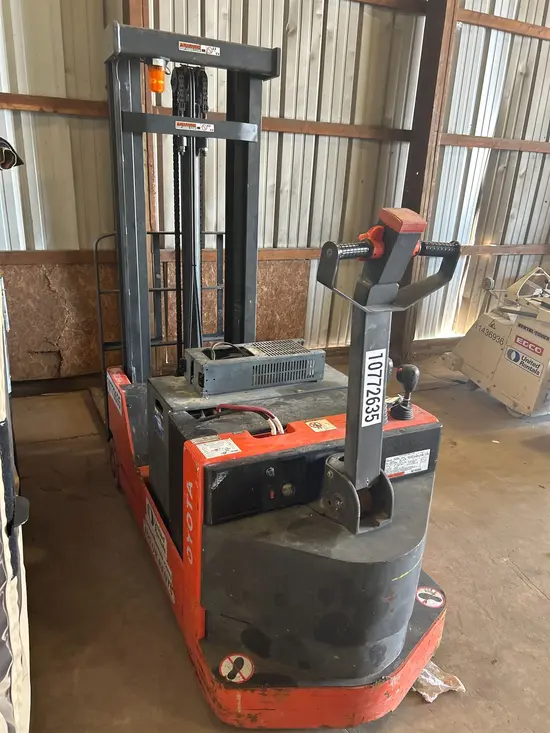 2018 Toyota 6BWC20 Warehouse Forklift