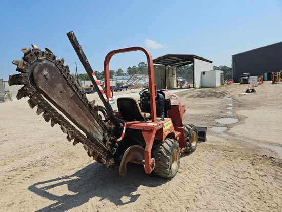 2019 Ditch Witch RT45A Trencher