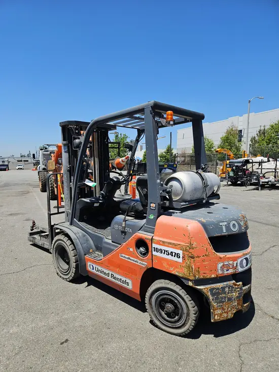 2019 Toyota 8FGU25 Warehouse Forklift