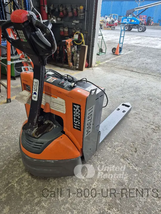 2022 Toyota 8HBW23 Jack