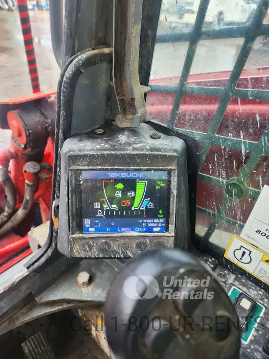 2020 Takeuchi TL12V2-CR Track Loader