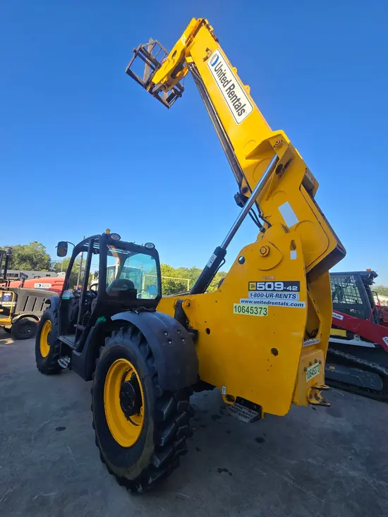 2017 JCB 509-42 Forklift