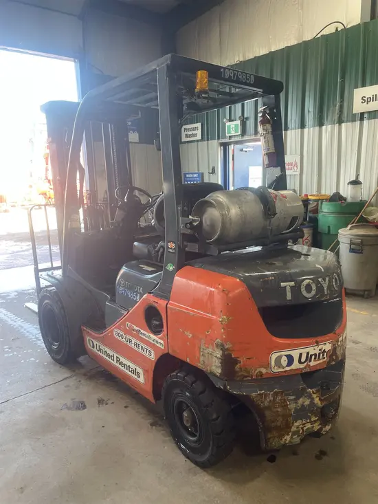 2019 Toyota 8FGU25 Warehouse Forklift