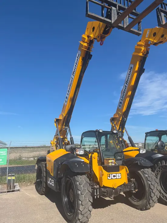 2021 JCB 509-42 Forklift