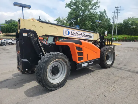 2017 JLG 742 Forklift