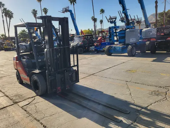2019 Toyota 8FGU25 Warehouse Forklift