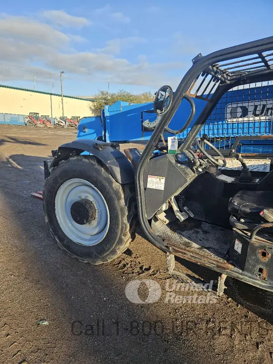 2016 Genie GTH-844 Forklift