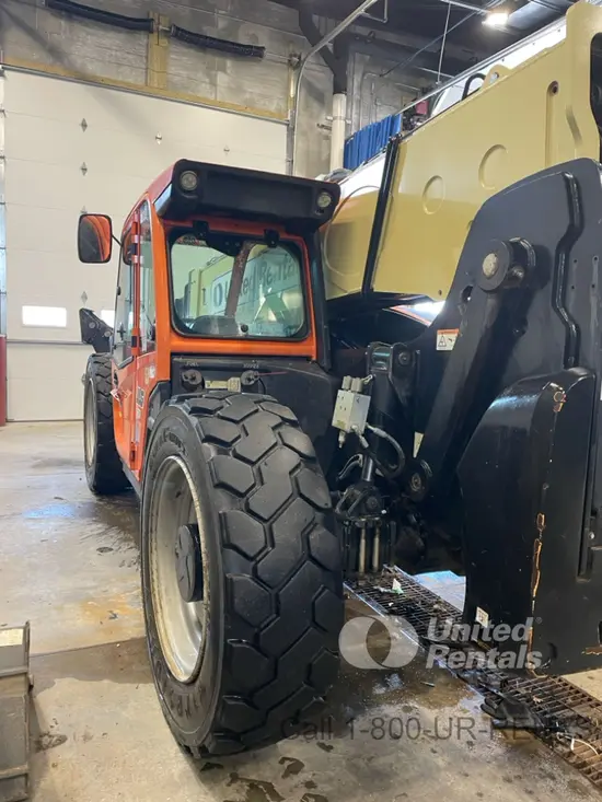 2018 JLG 1055 Forklift