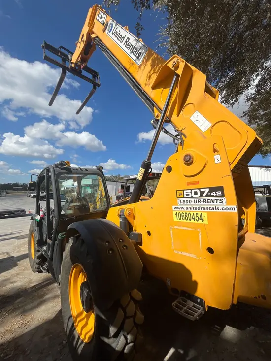 2017 JCB 507-42 Forklift