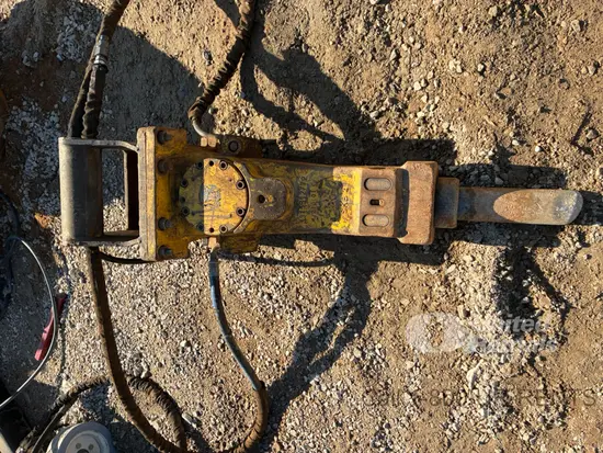 2021 Epiroc SB 452 Attachment