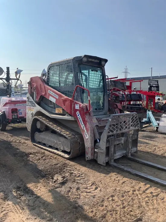 2021 Takeuchi TL10V2-CR Track Loader