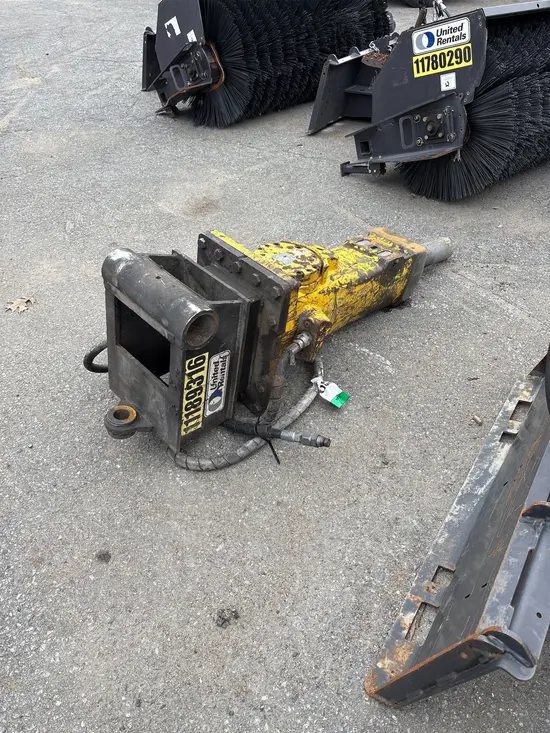 2021 Epiroc SB 552 Attachment