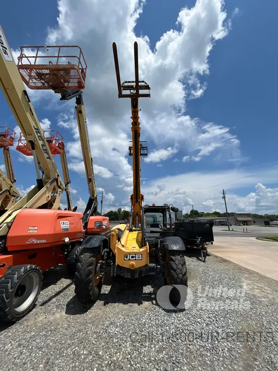 2018 JCB 507-42 Forklift