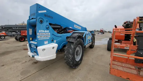 2016 Genie GTH-844 Forklift