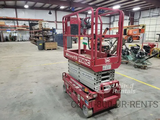 2018 MEC MICRO 19 Scissor Lift