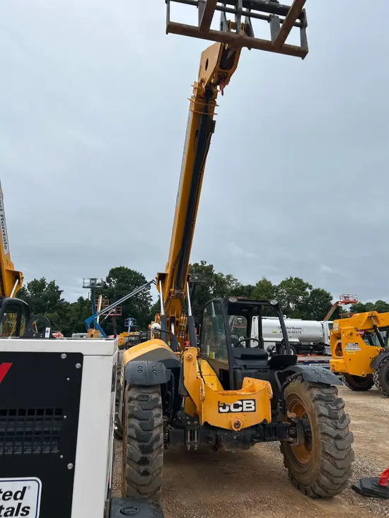 2018 JCB 507-42 Forklift