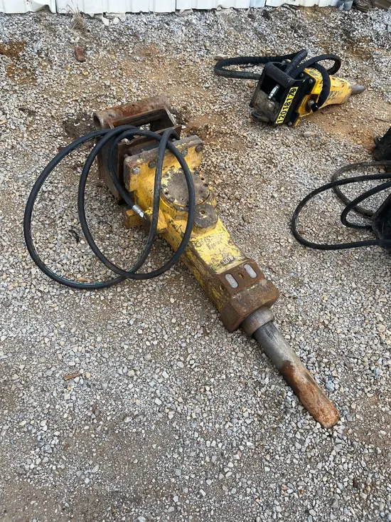 2021 Epiroc SB 452 Attachment