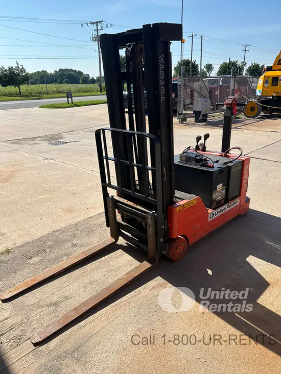2018 Toyota 6BWC20 Warehouse Forklift