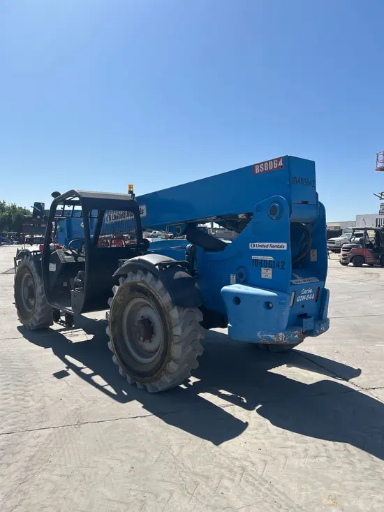 2015 Genie GTH-844 Forklift