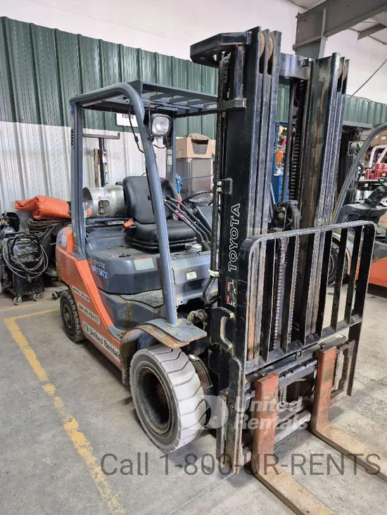 2019 Toyota 8FGU25 Warehouse Forklift