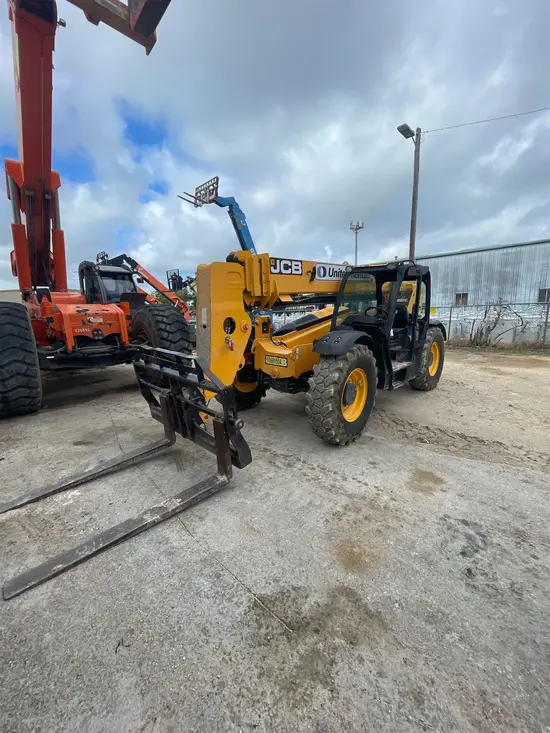 2017 JCB 507-42 Forklift