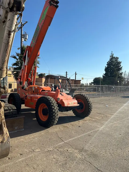 2015 XTREME XR842 Forklift