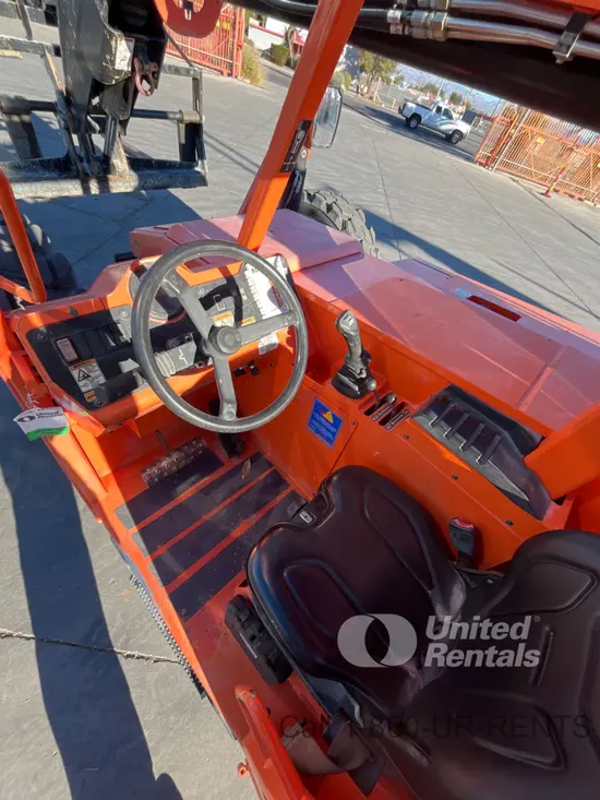 2019 SKYTRAK 8042 Forklift
