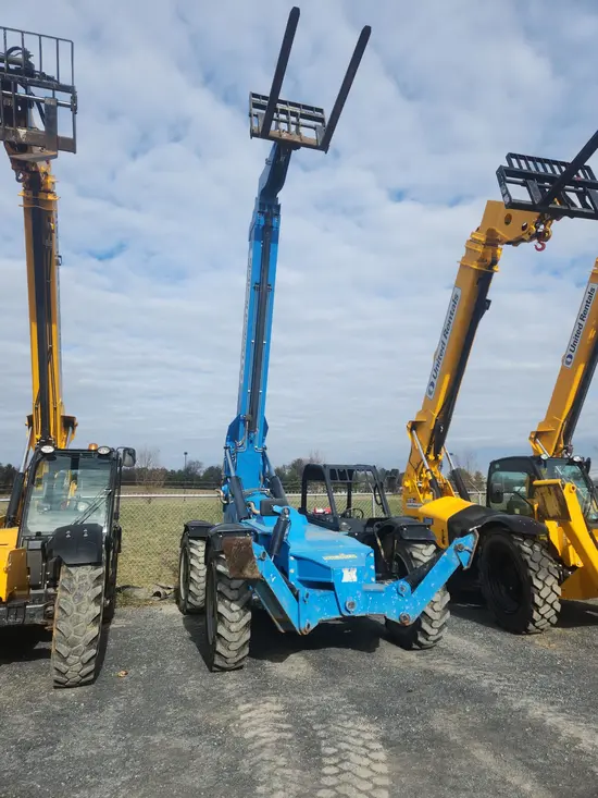 2017 Genie GTH-1056 Forklift