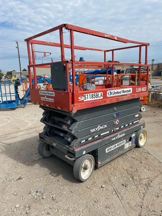 2017 Skyjack SJIII4632 Scissor Lift
