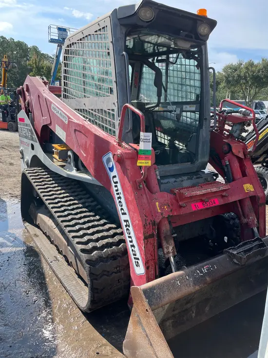2018 Takeuchi TL12V2-CR Track Loader