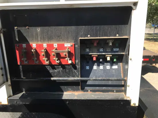 2013 Cummins C200D6R Diesel Generator