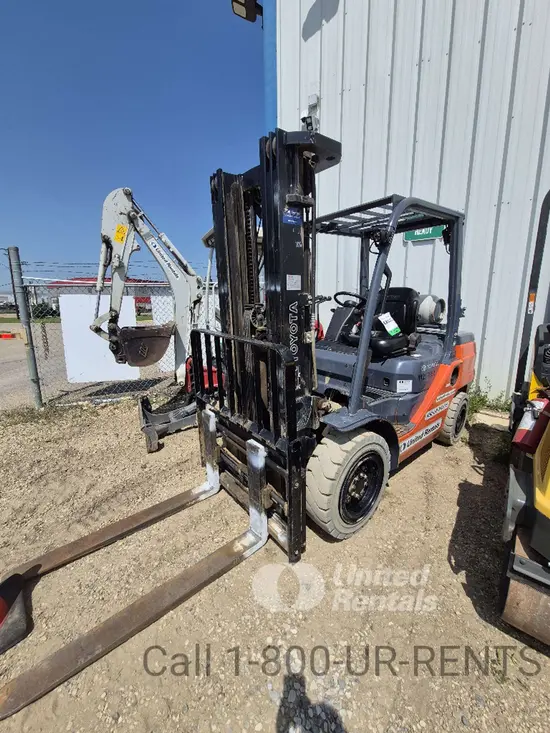 2021 Toyota 8FGU30 Warehouse Forklift