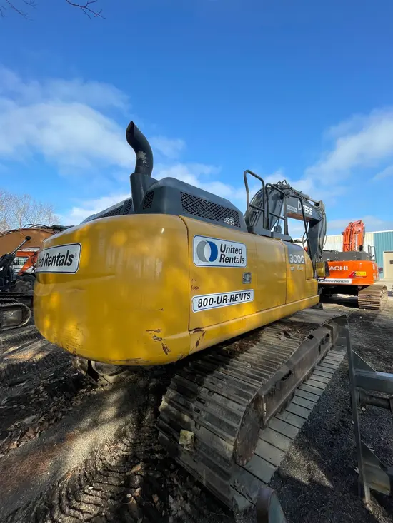 2018 John Deere 300G LC Excavator