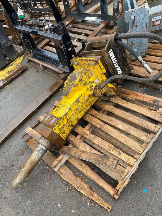 2021 Epiroc SB 452 Attachment