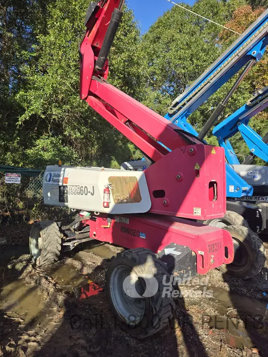 2016 MEC 60JD Boom Lift
