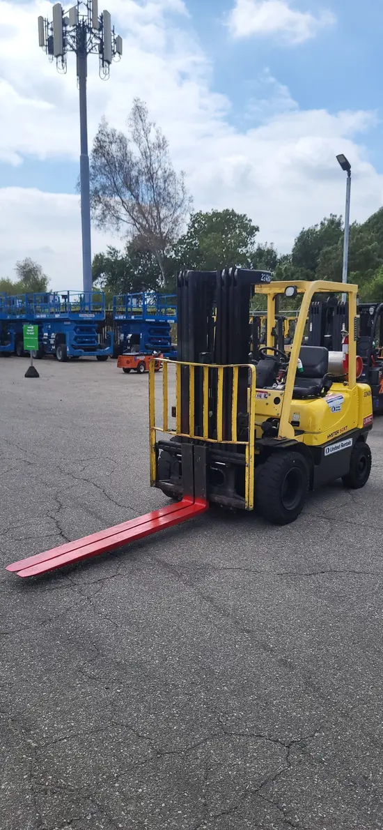 2019 HYSTER H50XT Warehouse Forklift