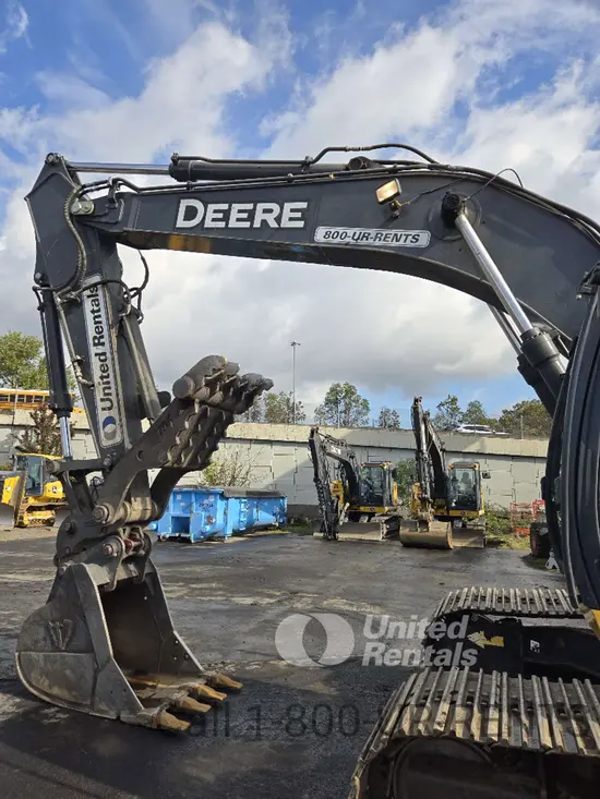 2019 John Deere 210G LC Excavator