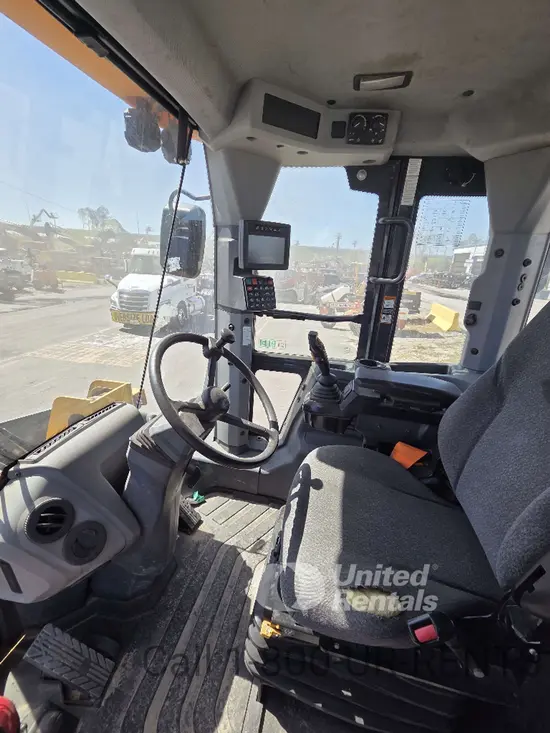 2021 John Deere 544P Wheel Loader