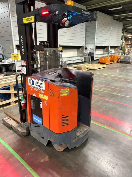 2018 Toyota 9BRU23 Warehouse Forklift