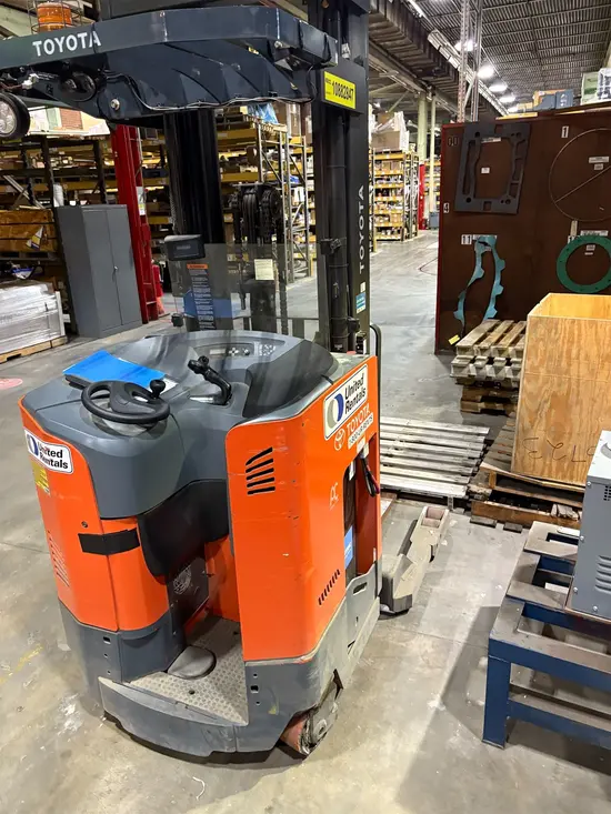 2018 Toyota 9BRU23 Warehouse Forklift