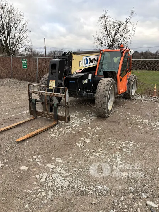 2017 JLG 742 Forklift