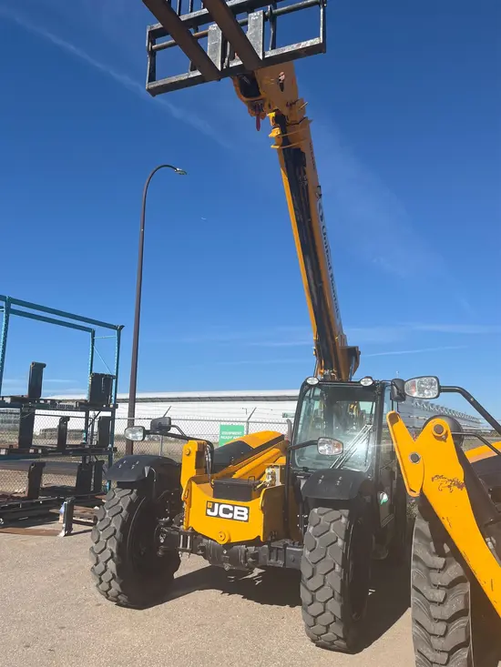 2021 JCB 509-42 Forklift