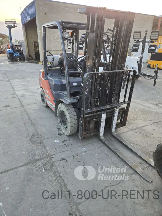 2018 Toyota 8FGU25 Warehouse Forklift
