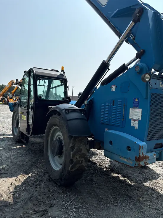 2017 Genie GTH-1056 Forklift