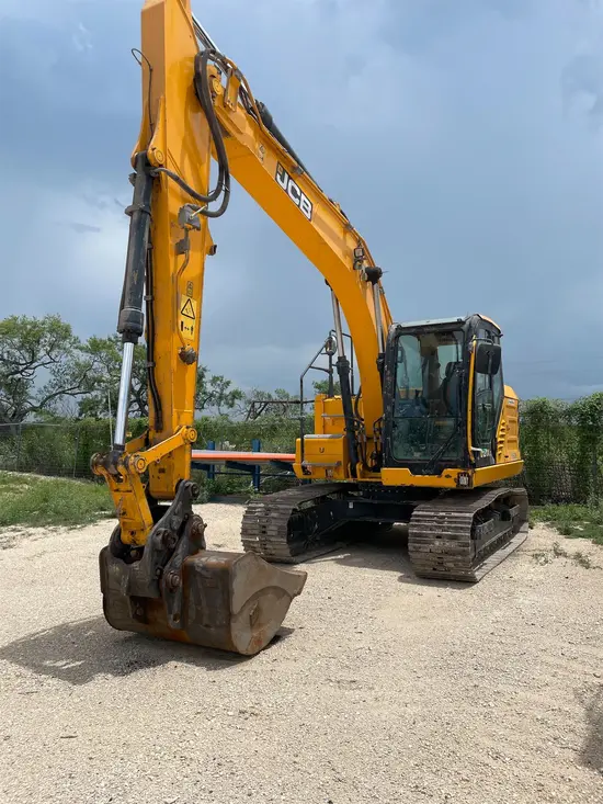 2022 JCB JS131 LC Excavator