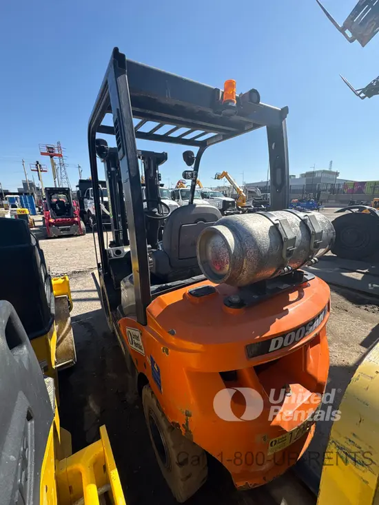 2020 Doosan G25N-7LP Warehouse Forklift