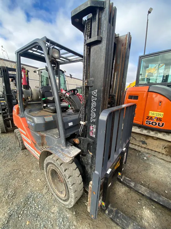 2019 Toyota 8FGU25 Warehouse Forklift